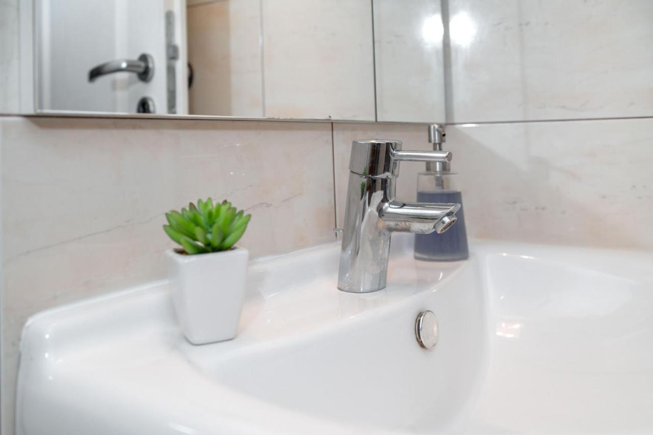 Adria Sun Apartments Vodice Exterior foto